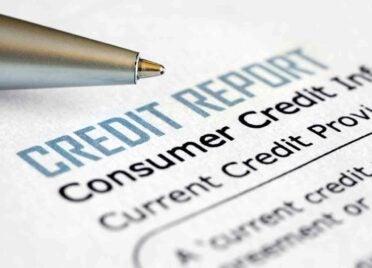 Credit Reports vs. Credit Scores: What's the Difference?