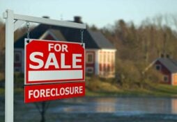 Foreclosure Declines Continue