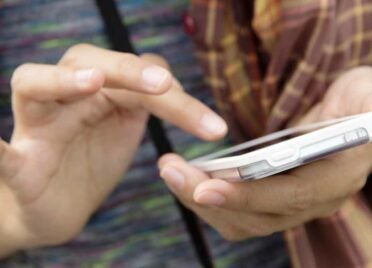Unpaid Bills Plague the Smartphone-Dependent