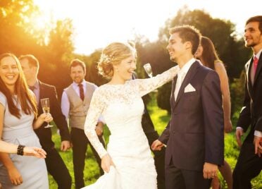 tips-for-an-affordable-wedding