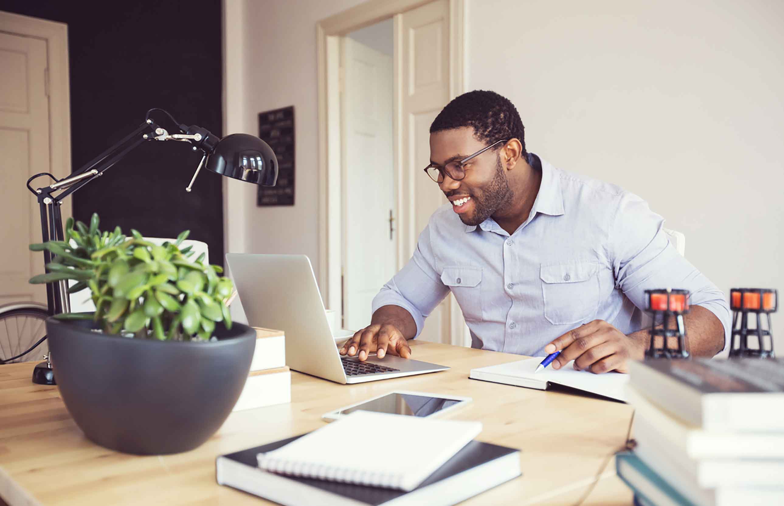 Looking to work at home? It might surprise you, but where you live matters. Here are the best states for telecommuting jobs.