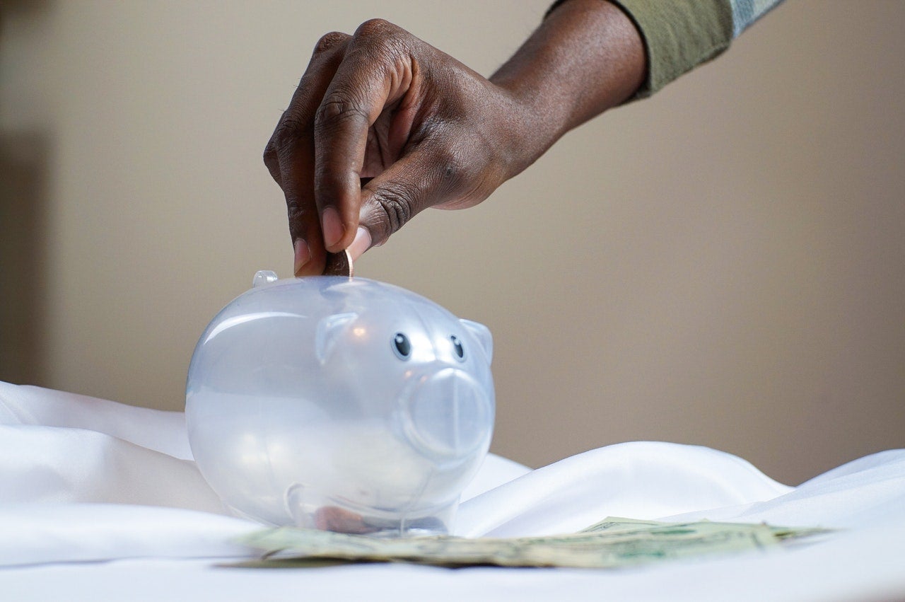 Savvy way to save on a budget  Money saving strategies, Saving
