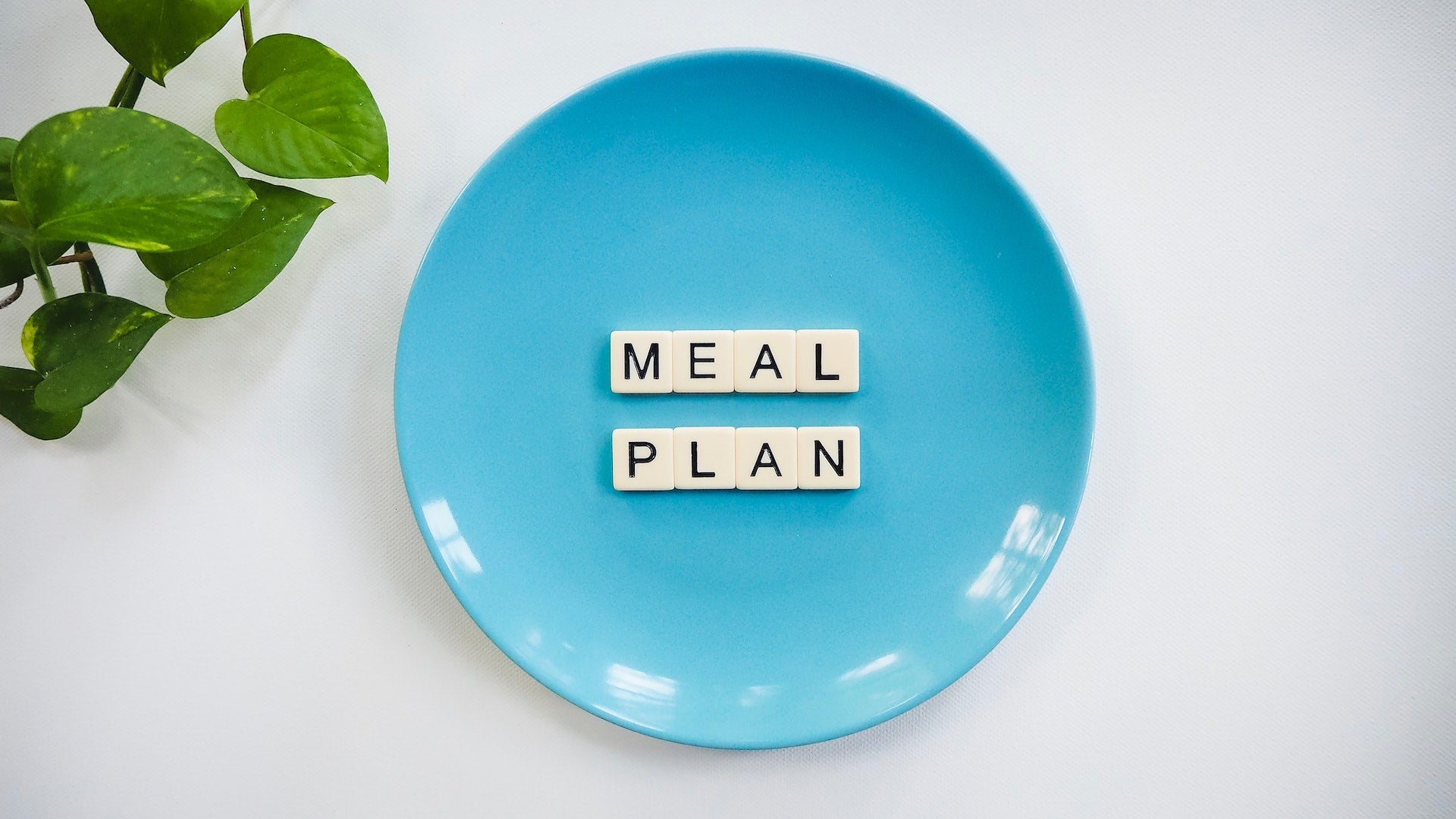 How to Monthly Meal Plan on a Budget